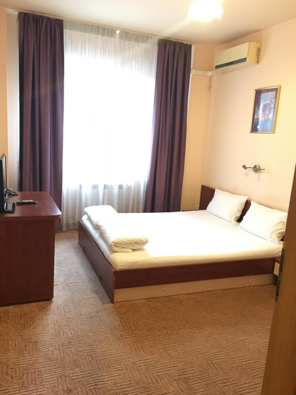 Galant Готель 3*