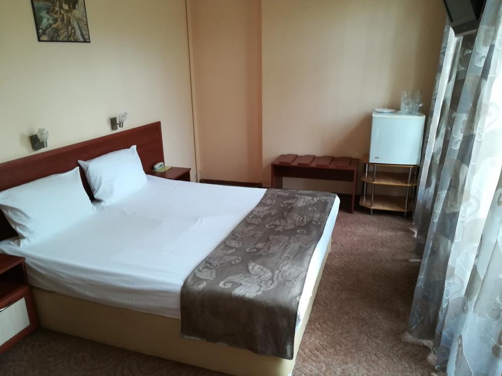 Galant Hotel